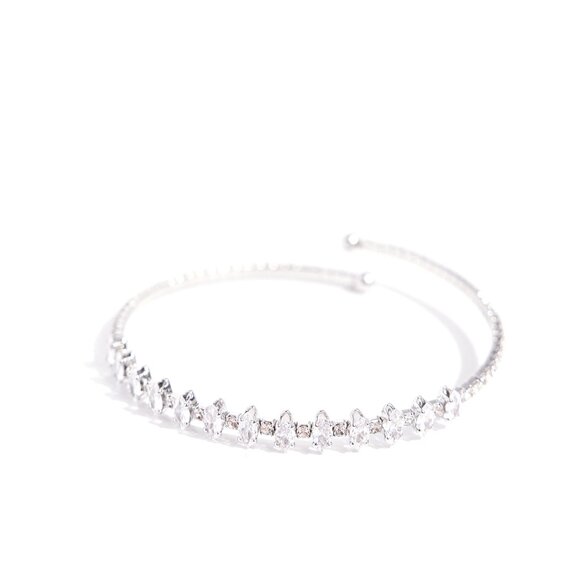 Dandy Dancer - White Bracelet - Picture 2 of 3